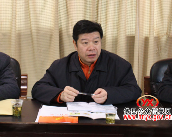 邝邹飞率办点干部进驻网岭镇并参加“城乡同治、结对共建”工作会
