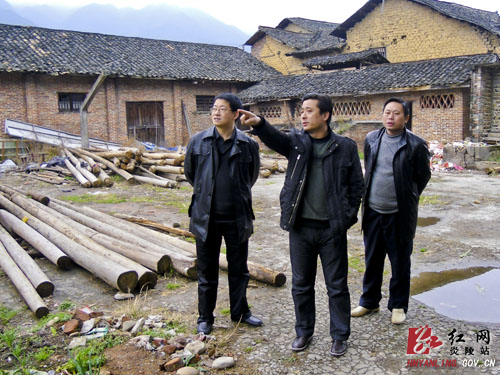 盘活资产攻项目 ＂大、准、活、实＂促发展