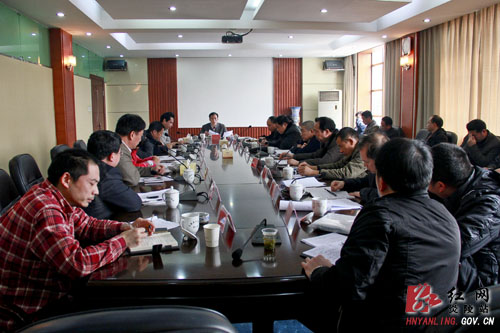 刘正平：以＂项目攻坚年＂为总抓手，加快＂三高一铁＂建设步伐