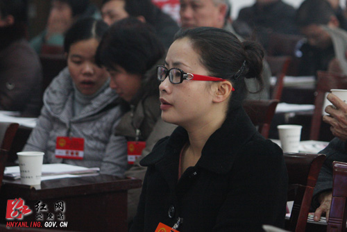 【“两会”快线】建言献策 倾吐心声——县人大代表、政协委员接受＂两网＂记者采访