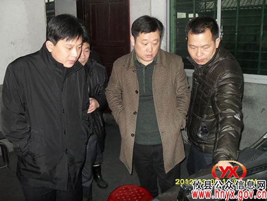 攸县鸾山镇积极应对雨水天气全力确保煤矿安全生产
