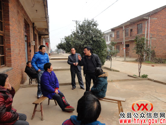 【结对共建】攸县农机局工作队员到皇图岭镇皇图村走访农户