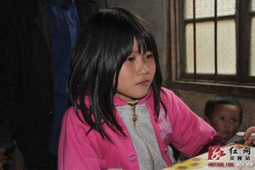 【学雷锋 见行动】学雷锋在行动：炎陵义工乐于助人 奉献社会