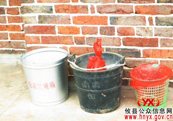 攸县菜花坪镇组织村与村之间学习交流“城乡同治”工作