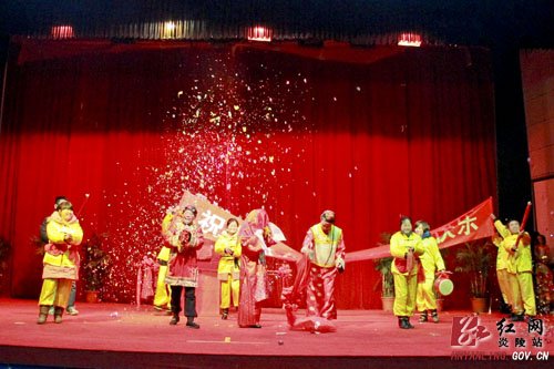 炎陵教育系统举行庆＂三八＂妇女节活动