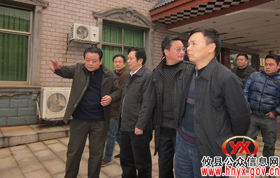 市人大常委会副主任、市总工会主席王建之来攸县调研工会工作