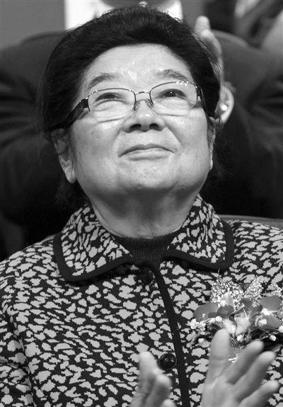 我国女官员格局现状：在最高层和基层比例很低
