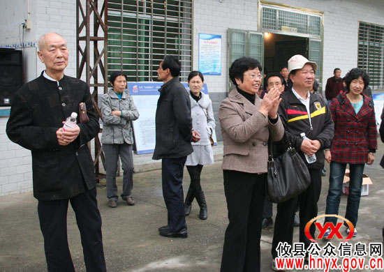 谭智勇在全县老龄工作现场会上提出“三个进一步”要求