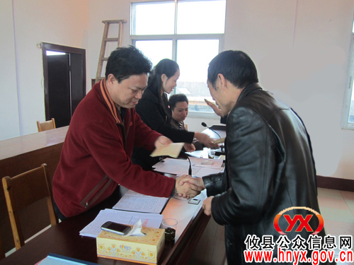 攸县新市镇积极调度“城乡同治”工作
