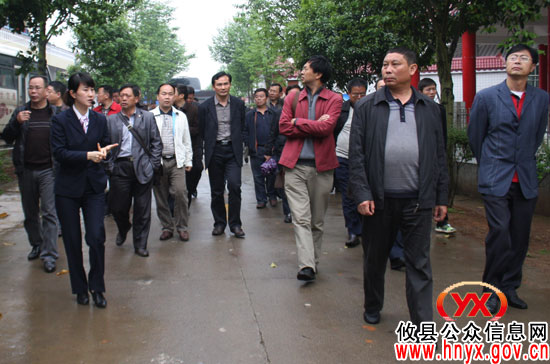 郴州市委农村工作部部长朱孝党率团来攸县考察“城乡同治”工作