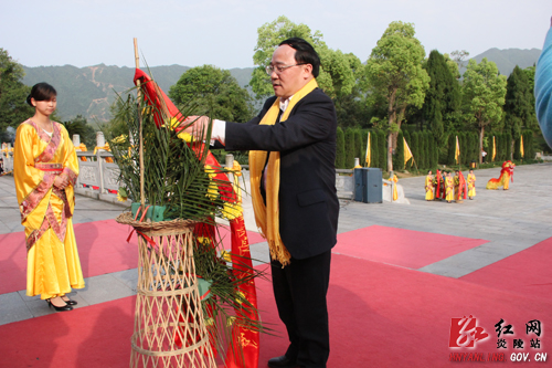 国家民政部规划财务司司长徐立来炎、茶两县调研罗霄山片区扶贫攻坚工作
