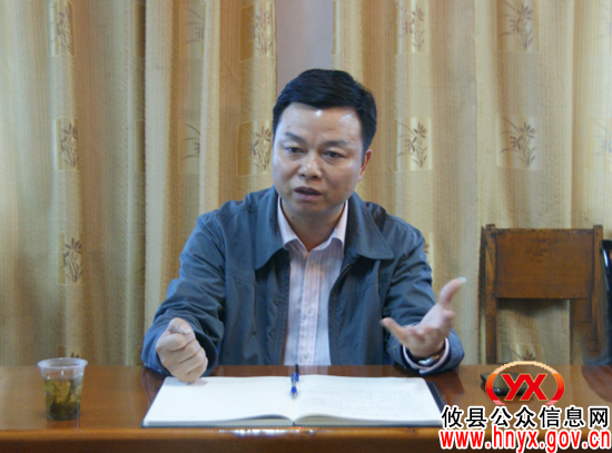 胡湘之一行到菜花坪镇现场办公 提出“五个力”的要求