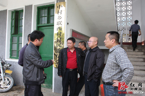 炎陵环保世纪行活动 助推＂美丽炎陵、清洁家园＂大行动