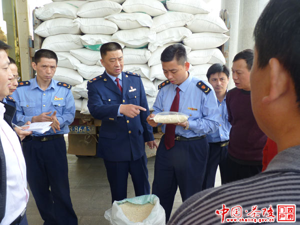 12吨变质米销往米粉加工厂 工商及时出动予以查获
