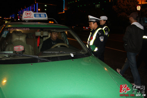 炎陵交警大队再掀 ＂酒驾＂专项整治新高潮