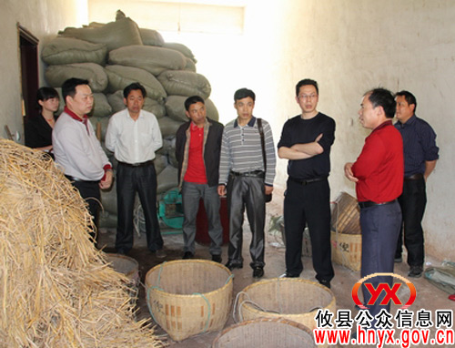 攸县公安局“结对共建”办深入菜花坪镇走访慰问