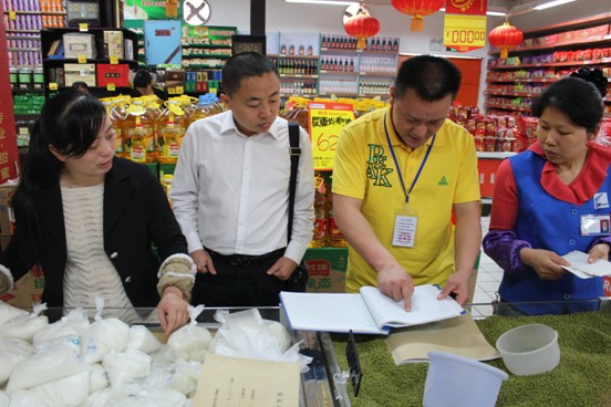 芦淞区开展粮油市场食品安全专项行动