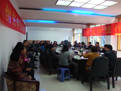 芦淞环卫召开公厕管理员培训会