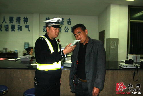 炎陵交警大队再掀 ＂酒驾＂专项整治新高潮
