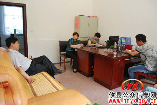 攸县人口计生局组织下乡督查计生工作