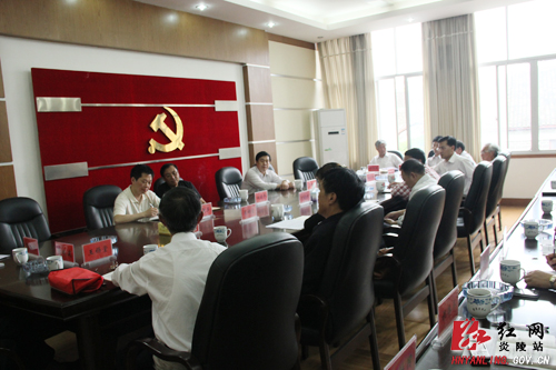 中国中共文献研究会来炎调研
