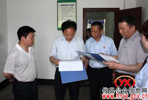 省委政法委督察组来攸县法院督察“三项工作”