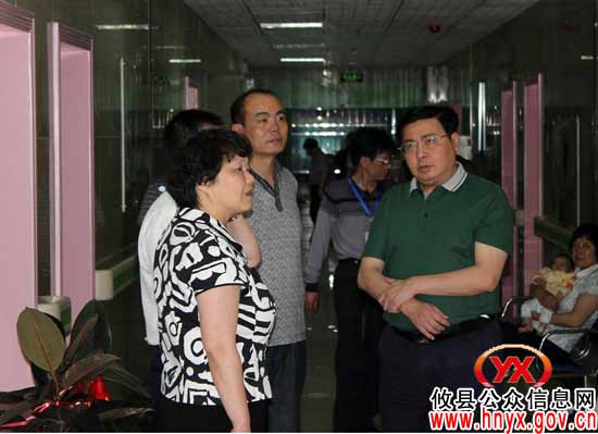 省中医药管理局局长邵湘宁一行来攸县调研