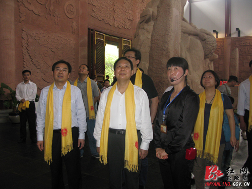 省人大常委会副主任杨泰波来炎考察调研