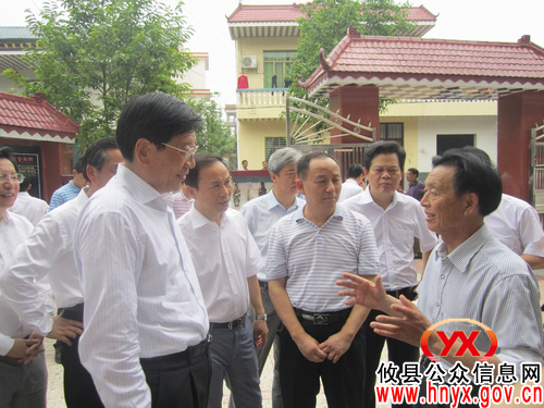 省委副书记、省长徐守盛深入新市镇新联村视察指导工作