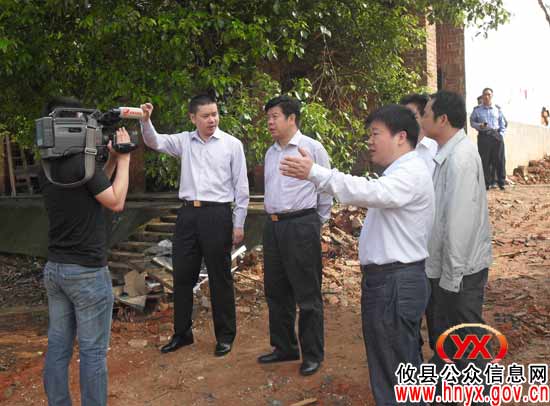 邝邹飞到湖南坳乡视察结对共建等工作