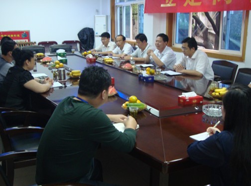 山东省东营市环卫处一行来芦淞区环卫处考察学习