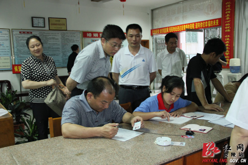 国家民政部人事（社会工作）司司长戴均良来炎调研民政工作