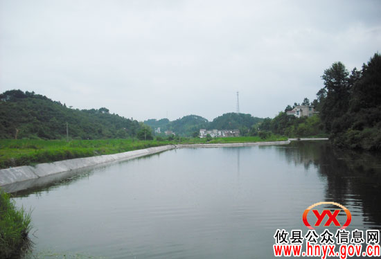 攸县坪阳乡千亩农田换新颜