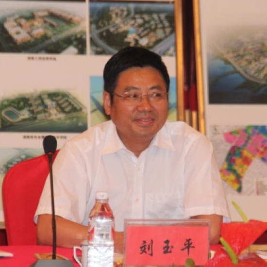株洲人大常委会主任会议成员视察云龙示范区/图