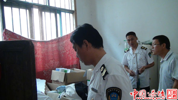 开展“卫康”行动，维护医疗秩序