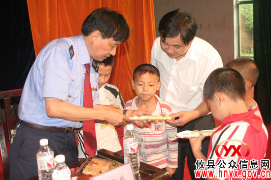 【食品安全】攸县桃水镇开展“食品安全伴我成长”活动