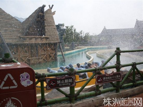 政协主席刘岁文华强现场办公 要求加快二期建设