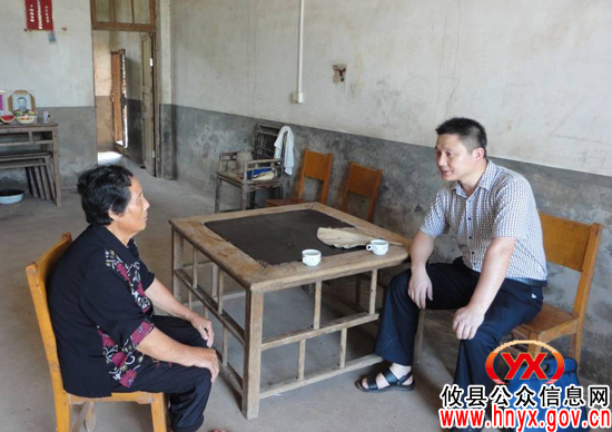 攸县水土保持局深入石羊塘镇南田村贯彻县委县政府全体（扩大）会议精神