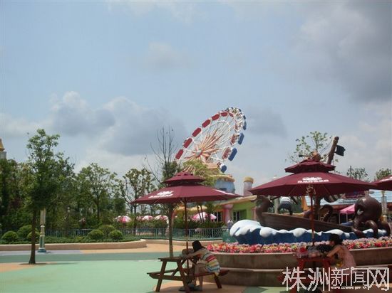 政协主席刘岁文华强现场办公 要求加快二期建设