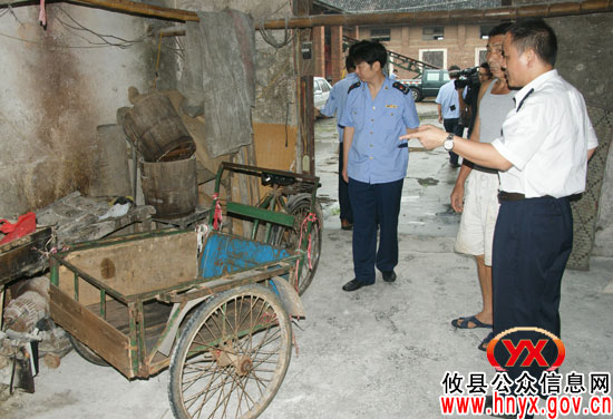 攸县多部门联动 取缔米粉黑作坊
