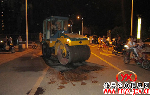 攸县市政园林管理处对城区主干道沥青路面维护工作已完工