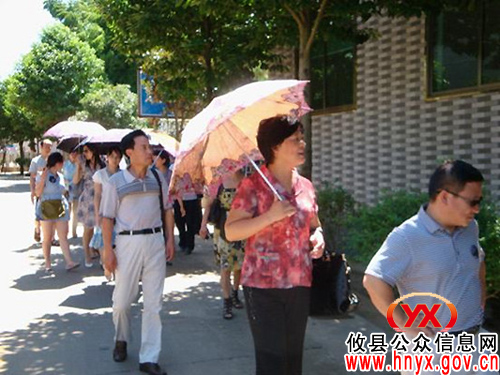 衡阳市石鼓区财政局党组书记张莉萍率队来攸县考察