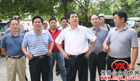 省畜牧水产局局长袁廷文来攸县考察基层动物防疫体系建设暨生猪规模养殖