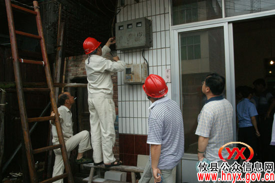 攸县多部门联动 取缔米粉黑作坊