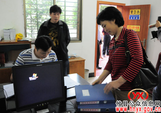 省餐饮服务食品安全评审小组检查验收攸县创建工作