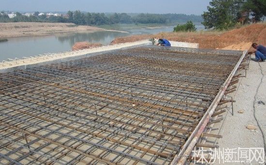 【外埠媒体话攸州】醴茶高速攸县段路基已现雏形 明年10月有望通车