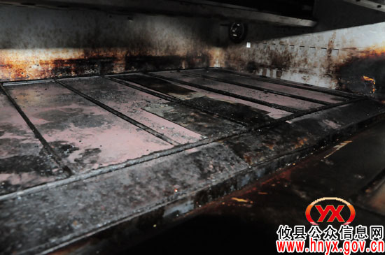 “两节”前夕 攸县工商局成功端掉一个糕点加工黑作坊
