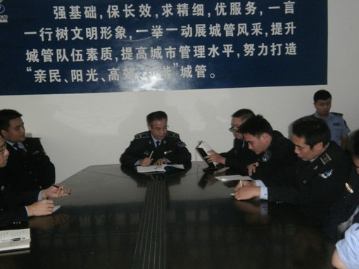 组织礼仪培训 加强文明执法