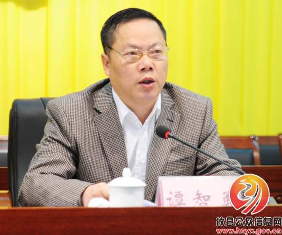 谭智勇要求市对县政绩考核和绩效评估工作实现“保一争一”