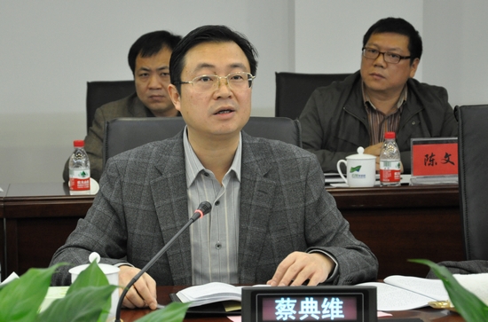 王群考察云龙:打造“两型”社会特征的生态新城